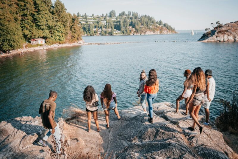 How to Stay Energized During Long-Distance Outdoor Trips