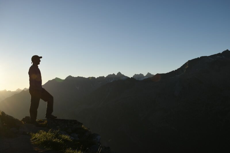 15 Bucket List Hikes Around the World That Americans Love