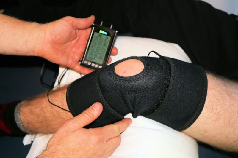 15 Tips for Avoiding Knee and Ankle Injuries on Hikes