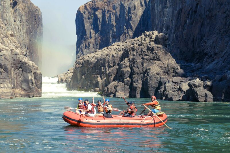 What Beginners Should Know Before Jumping Into Whitewater Rafting
